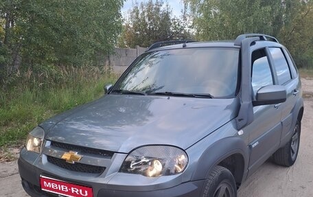 Chevrolet Niva I рестайлинг, 2017 год, 685 000 рублей, 1 фотография