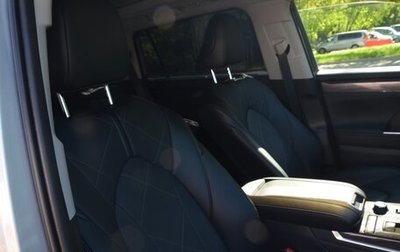 Toyota Highlander, 2021 год, 6 050 000 рублей, 1 фотография