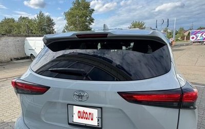 Toyota Highlander, 2023 год, 4 950 000 рублей, 1 фотография