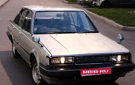 Toyota Carina, 1982 год, 225 000 рублей, 1 фотография