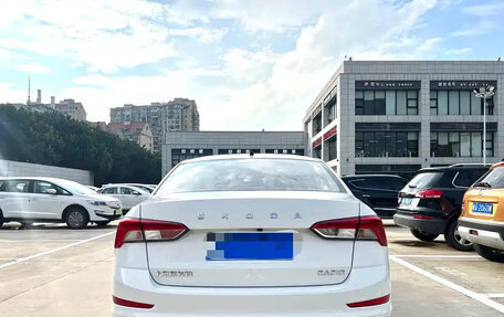 Skoda Rapid II, 2022 год, 1 070 000 рублей, 4 фотография