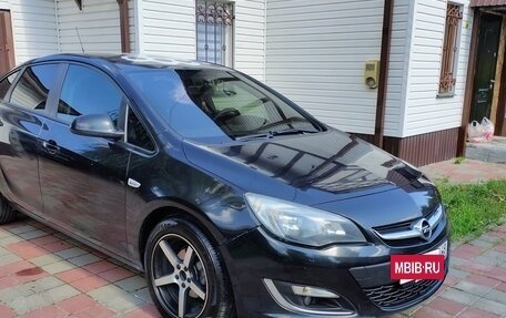 Opel Astra J, 2013 год, 780 000 рублей, 3 фотография