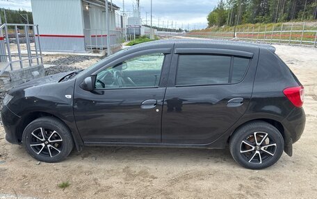 Renault Sandero II рестайлинг, 2015 год, 600 000 рублей, 5 фотография