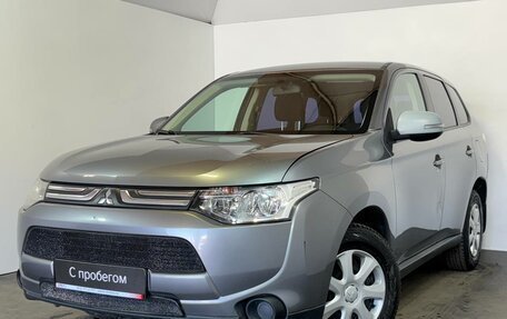 Mitsubishi Outlander III рестайлинг 3, 2012 год, 1 079 000 рублей, 3 фотография