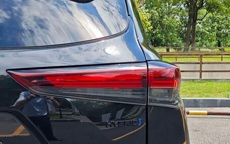 Toyota Highlander, 2022 год, 3 150 000 рублей, 8 фотография