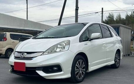 Honda Fit Shuttle I рестайлинг, 2014 год, 705 000 рублей, 2 фотография