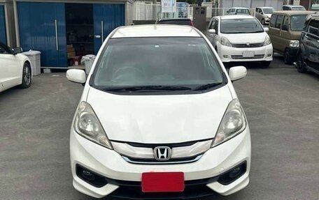 Honda Fit Shuttle I рестайлинг, 2014 год, 705 000 рублей, 3 фотография