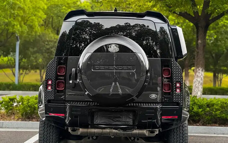 Land Rover Defender II, 2022 год, 14 000 275 рублей, 6 фотография