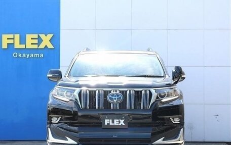Toyota Land Cruiser Prado 150 рестайлинг 2, 2022 год, 3 576 000 рублей, 3 фотография
