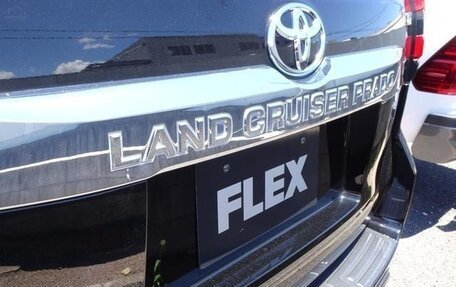 Toyota Land Cruiser Prado 150 рестайлинг 2, 2022 год, 3 576 000 рублей, 11 фотография