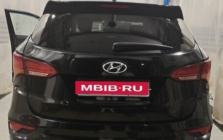 Hyundai Santa Fe III рестайлинг, 2017 год, 1 900 000 рублей, 5 фотография