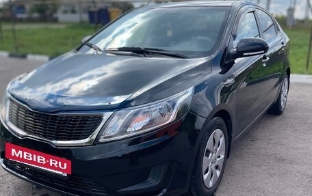 KIA Rio III рестайлинг, 2012 год, 700 000 рублей, 2 фотография