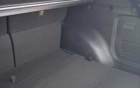 Toyota RAV4, 2014 год, 1 690 000 рублей, 8 фотография