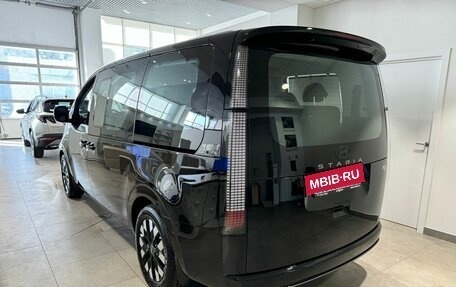 Hyundai Staria, 2025 год, 7 500 000 рублей, 2 фотография