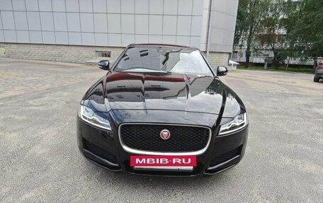 Jaguar XF II, 2016 год, 2 750 000 рублей, 3 фотография