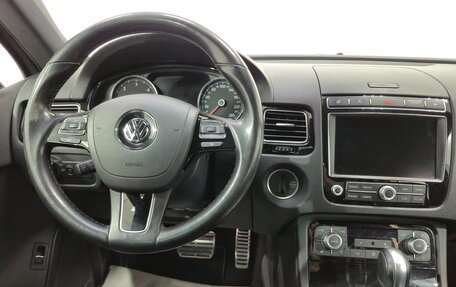 Volkswagen Touareg III, 2018 год, 3 300 000 рублей, 11 фотография