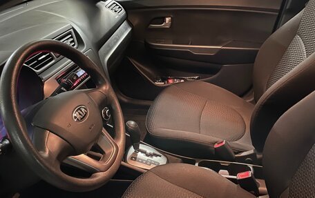 KIA Rio III рестайлинг, 2013 год, 852 000 рублей, 3 фотография