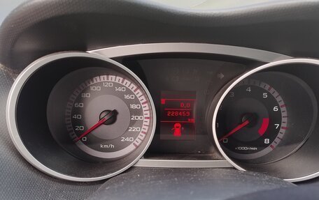 Mitsubishi Outlander III рестайлинг 3, 2007 год, 800 000 рублей, 7 фотография
