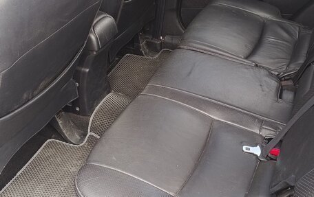 Mitsubishi Outlander III рестайлинг 3, 2007 год, 800 000 рублей, 9 фотография