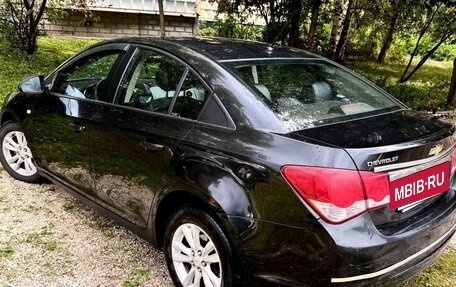 Chevrolet Cruze II, 2012 год, 550 000 рублей, 3 фотография