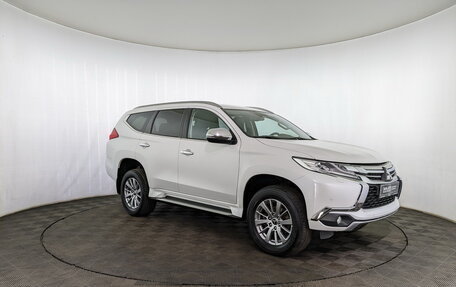 Mitsubishi Pajero Sport III рестайлинг, 2019 год, 3 250 000 рублей, 3 фотография