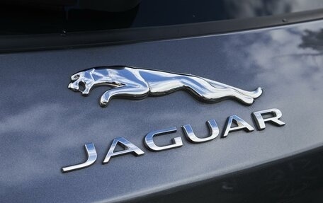 Jaguar F-Pace, 2018 год, 3 489 000 рублей, 11 фотография