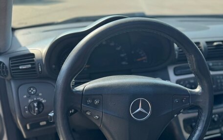 Mercedes-Benz C-Класс, 2004 год, 650 000 рублей, 12 фотография