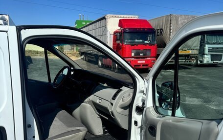 Renault Trafic, 2007 год, 960 000 рублей, 8 фотография