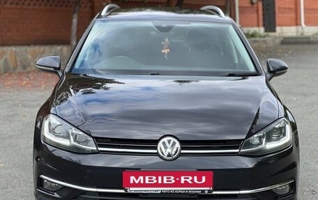 Volkswagen Golf VII, 2017 год, 1 670 000 рублей, 2 фотография