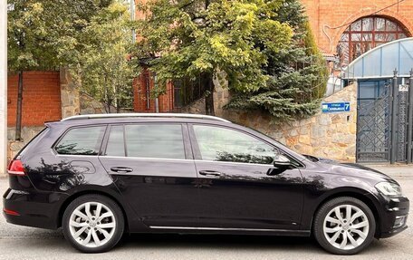 Volkswagen Golf VII, 2017 год, 1 670 000 рублей, 5 фотография