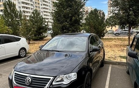 Volkswagen Passat B6, 2005 год, 700 000 рублей, 2 фотография