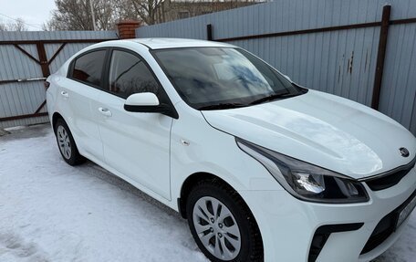 KIA Rio IV, 2020 год, 1 650 000 рублей, 3 фотография