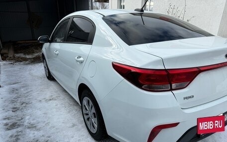 KIA Rio IV, 2020 год, 1 650 000 рублей, 2 фотография