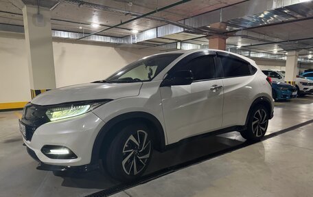 Honda Vezel, 2019 год, 2 050 000 рублей, 6 фотография