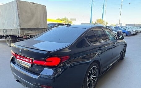 BMW 5 серия, 2021 год, 5 350 000 рублей, 3 фотография