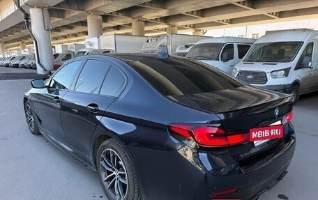 BMW 5 серия, 2021 год, 5 350 000 рублей, 4 фотография