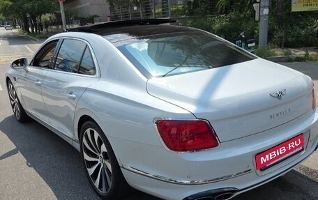 Bentley Flying Spur, 2021 год, 16 896 720 рублей, 2 фотография