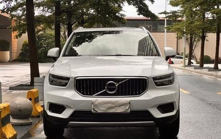 Volvo XC40 I, 2021 год, 1 820 000 рублей, 1 фотография