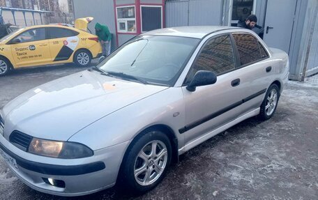 Mitsubishi Carisma I, 2003 год, 300 000 рублей, 1 фотография