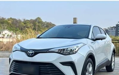 Toyota C-HR I рестайлинг, 2021 год, 1 310 000 рублей, 1 фотография