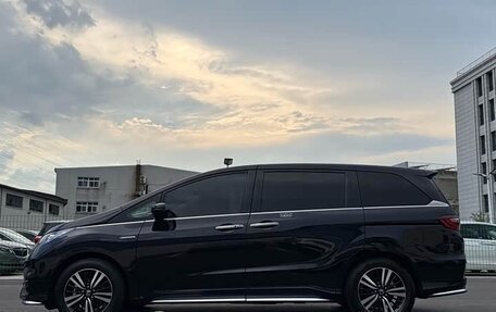 Honda Odyssey IV, 2021 год, 2 363 000 рублей, 1 фотография