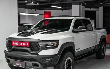 Rambler 1500, 2023 год, 15 500 000 рублей, 1 фотография