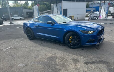 Ford Mustang VI рестайлинг, 2016 год, 2 350 000 рублей, 1 фотография