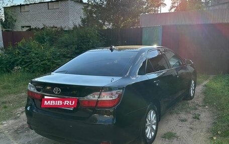 Toyota Camry, 2017 год, 2 200 000 рублей, 4 фотография
