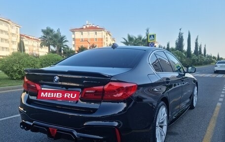 BMW 5 серия, 2018 год, 3 350 000 рублей, 9 фотография