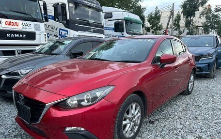 Mazda Axela, 2015 год, 1 100 000 рублей, 1 фотография