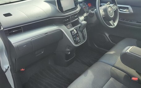 Daihatsu Move VI рестайлинг, 2017 год, 750 000 рублей, 16 фотография