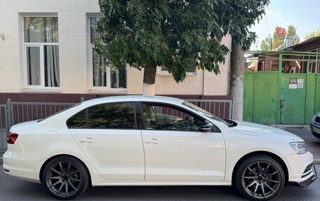 Volkswagen Jetta VI, 2017 год, 1 430 000 рублей, 4 фотография