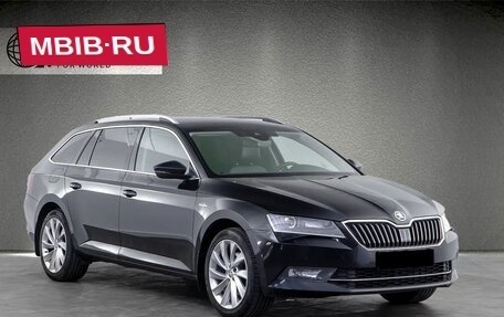 Skoda Superb III рестайлинг, 2016 год, 1 600 000 рублей, 4 фотография
