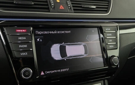 Skoda Superb III рестайлинг, 2016 год, 1 600 000 рублей, 10 фотография